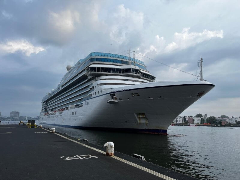 Cruise ship RES2025040642 - Oceania Cruises