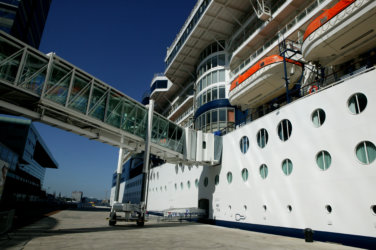Adjusted passage regime at IJmuiden sea lock affects calls at Cruise Port Amsterdam